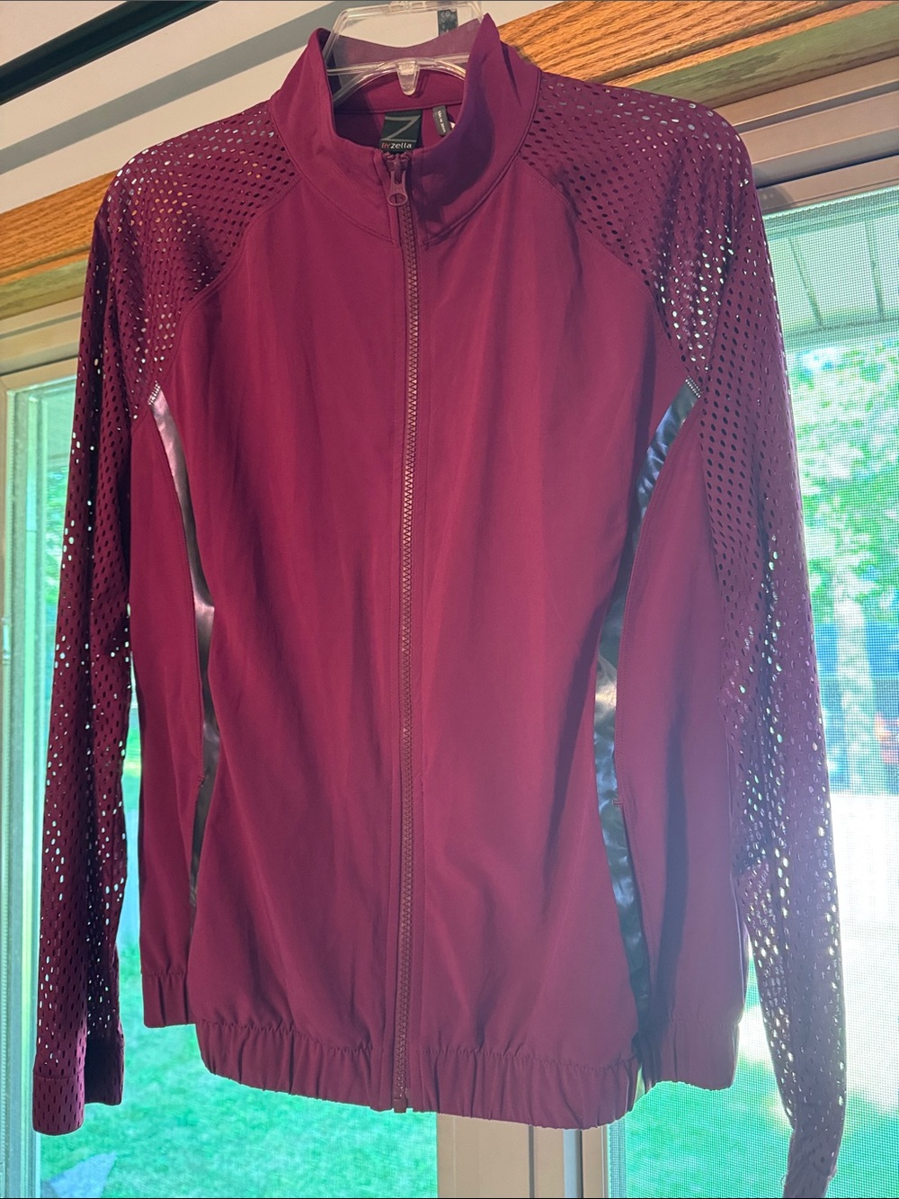 Zella Women’s Burgundy Mesh-Sleeve Full-Zip Bomber Jacket
